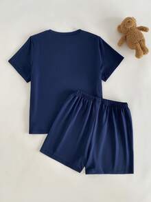 Conjunto de Roupa de Descanso para Menina Pré-Adolescente com Camiseta de Manga Curta, Gola Redonda e Estampa de Urso e Shorts Casuais - Multicolorido - Visão 2