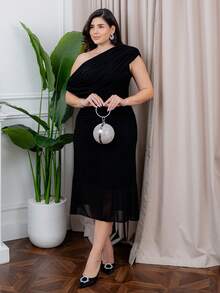 The Leen Edit 新款夏季女式优雅精致不对称肩部短袖褶皱腰针织连衣裙，黑色，适合派对和日常穿着 - 黑色 - 查看 2