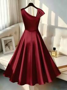 GlowEve CURVE Plus Size Women's Solid Color Pleated Elegant Waist-Cinched Party Dress - Burgundy - View 2