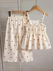 Emery Rose Kids Emery Rose Kids 少女編織素色條紋3D花卉休閒吊帶上衣與長褲2件套 - 杏色 - 查看 3