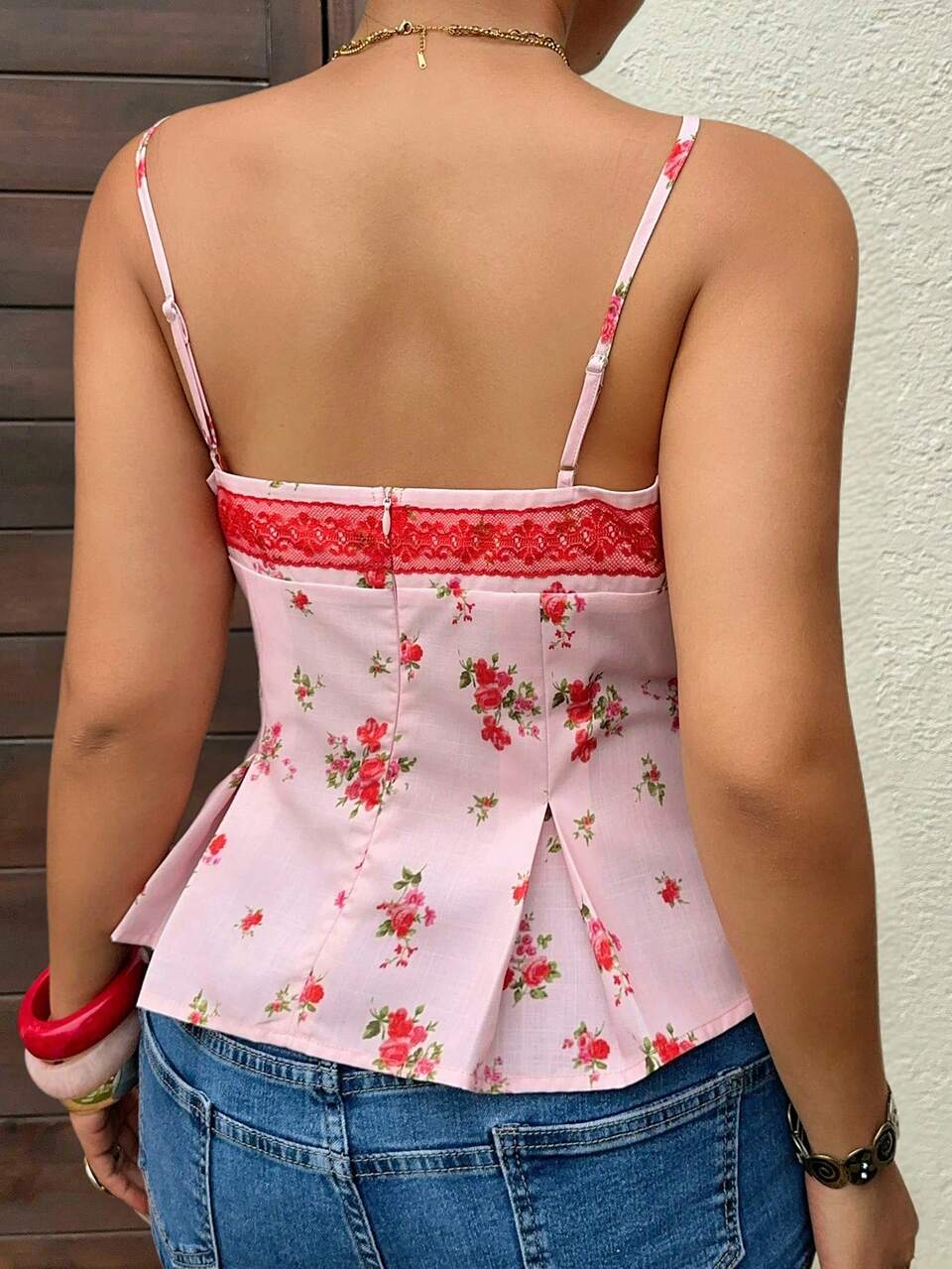 Dazy Plus Ditsy Floral All-Over Contrast Lace Fitted Sexy Top Plus Size Women Spring Summer Cami Tank Top