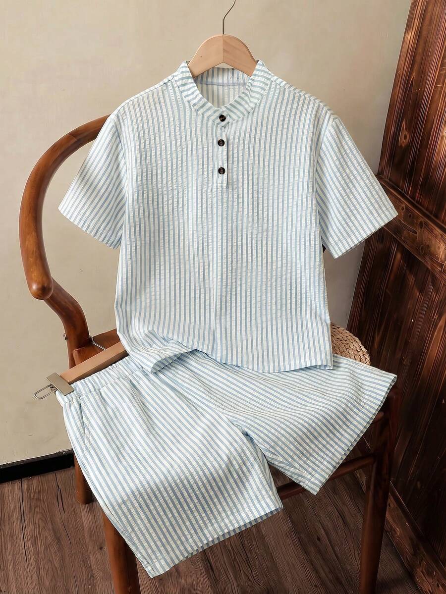 2 peças Conjunto de camisa de manga curta e calções para rapazes adolescentes, primavera/verão, férias, texturado, cor damasco, riscas verticais bolha - Baby Azul - Ver 1