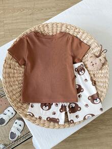 SHEIN Playful Pals 2件/套男嬰裝飾領卡通熊圖案短袖開襟衫與印花熊圖案短褲，男嬰上衣與短褲套裝，羅紋材質服裝，男嬰衣著套裝，夏季嬰兒熊裝 - 棕色 - 查看 2