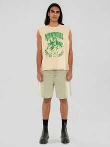 FORM&CHAOS Tank Top Pria Longgar Motif Grafis Kasual Street Wear dengan Hem Berumbai untuk Musim Panas dan Pantai, Warna Putih - Krem - View 4