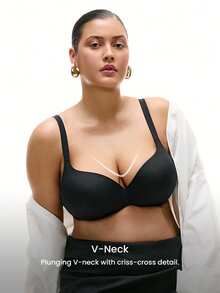 LUVLETTE Plus Dream Curve Everyday No-Show Seamless Lift Curve Fit Cushion Push-Up T-Shirt Invisible Basic Black Essential Bra - Black - View 4