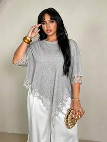 Rustia Plus Size Solid Color Lace Patchwork Round Neck Asymmetric Hem T-Shirt - Grey - View 6