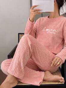 Soft And Two-Piece Thermal Ribbed Pajamas Set / Pajama Set With Checkered Collar Top And Bubble Textured Pants For Fall And Winter - Pink - View 4