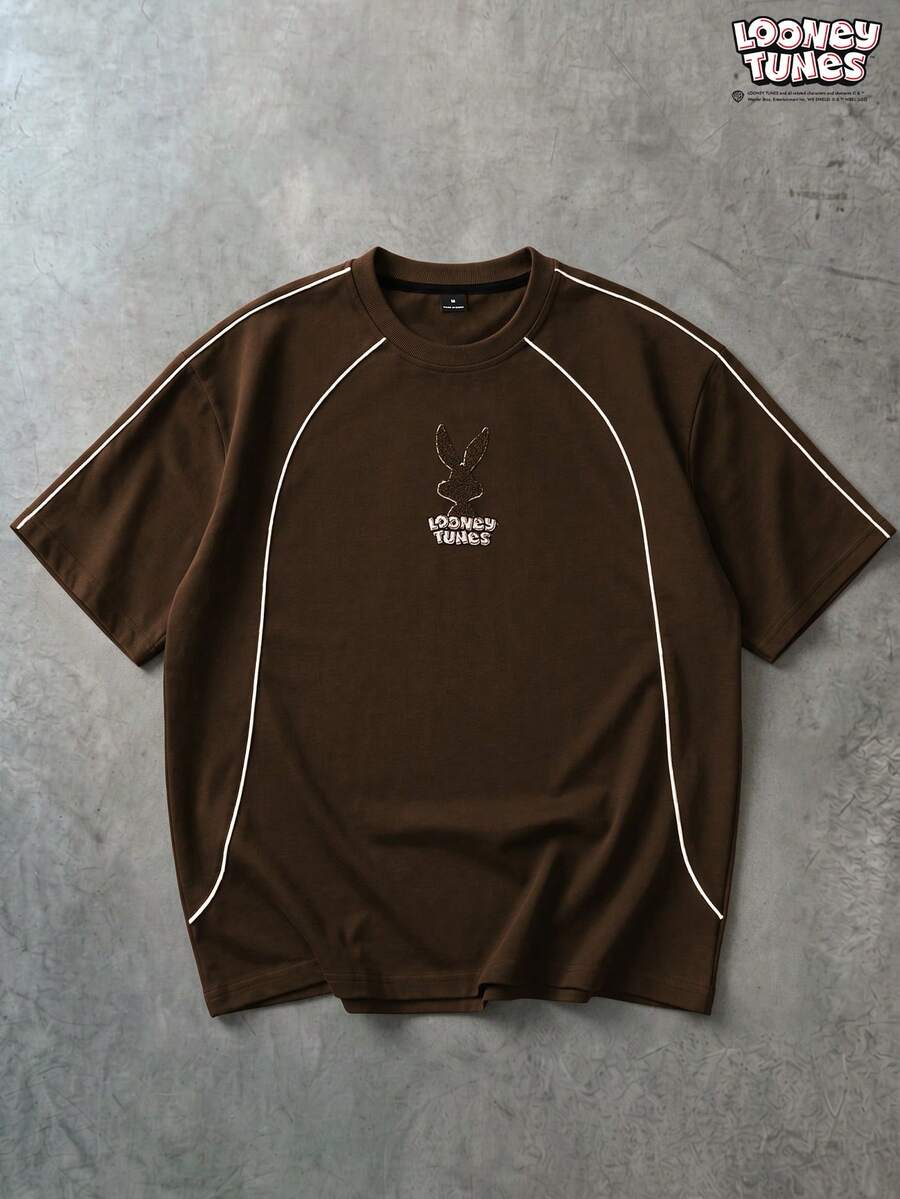 LOONEY TUNES X SHEIN PAVTROS 男士复古美式短袖T恤,简约精致毛巾刺绣,撞色条纹,复古运动风,适合日常、通勤、外出、运动、节日礼物 - 咖啡棕 - 查看 1
