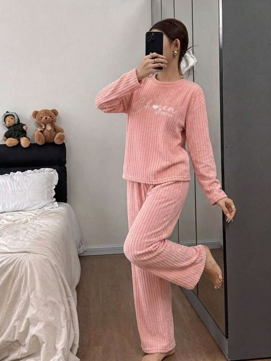 Soft And Two-Piece Thermal Ribbed Pajamas Set / Pajama Set With Checkered Collar Top And Bubble Textured Pants For Fall And Winter - Pink - View 1