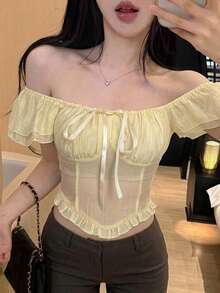 DAZY 夏季春季黃色露肩荷葉邊拼接修身短袖女款上衣，適合婚禮宴會，Y2K風格 - 淡黃色 - 查看 2