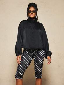 MISSGUIDED X Carli Bybel Oversized Satin Bomber Jacket With Stand Collar Half-Zip Closure And Balloon Sleeves For Fall Winter - Black - View 3