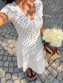 SHEIN 波点褶皱休闲度假日常孕妇连衣裙 - 黑與白 - 查看 3