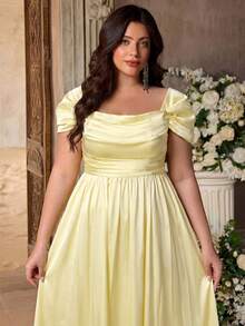 Aureia Plus Size Elegant Minimalist Regular Shoulder Ruched Waist Luxurious Satin Fitted Dress, Suitable For Weddings, Parties, Formal Events, Bridesmaid - Yellow - View 7