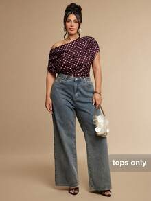 SHEIN BAE CURVE Bodysuit Ukuran Plus Serbaguna dengan Motif Minimalis, Leher Asimetris, dan Detail Kerut untuk Liburan & Pakaian Sehari-hari - Burgundy - View 4
