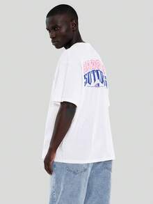 FORM&CHAOS Camiseta gráfica de corte holgado y blanca para hombre en verano - Blanco - Ver 5