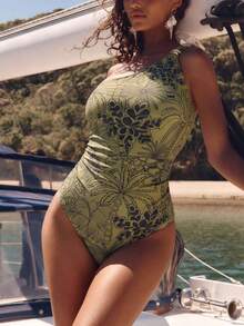 Travachic Plus Size Women Palm Tree Print One-Piece Swimsuit Bathing Suits For Women - Green - View 3