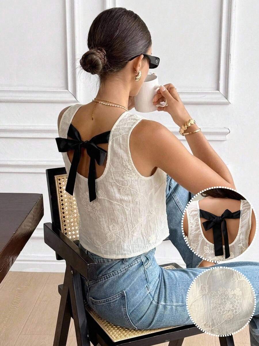 Serisse 女款夏季休閒度假風撞色打結露背刺繡花卉圖案無袖上衣 - 杏色 - 查看 1