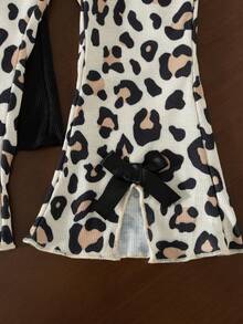 SHEIN Vintaside Kids 2件組豹紋喇叭褲女嬰款，咖啡色與黑色，四季新款休閒舒適開衩長褲，附可愛蝴蝶結 - 黑色 - 查看 3