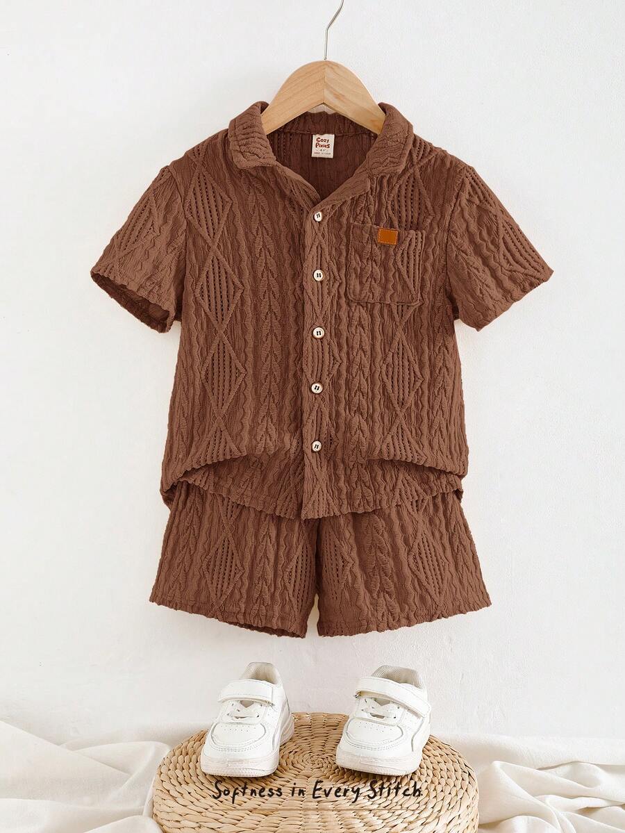 Cozy Pixies 2 件套年轻男孩纯色领短袖开衫和松紧腰短裤 - 棕色 - 查看 1