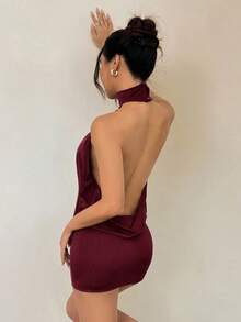 SHEIN PETITE 女款休閒酒紅色迷你洋裝，無袖掛脖設計，抓皺貼身針織布料，純色，適合小碼女性 - 酒紅色 - 查看 4
