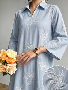 Al Najma 翻領鏤空刺繡休閒洋裝 - 藍色 - 查看 3
