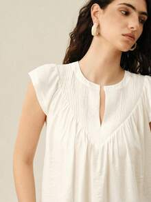 Breezaya Blusa da donna in misto lino e finta seta bianca, stile bohémien francese, vestibilità ampia e snellente, scollo a V, casual per uso quotidiano, top estivo a righe con pieghe e scollo a V per vacanze, abbigliamento estivo, per pendolarismo, blusa elegante - Bianco - Visualizzare 7