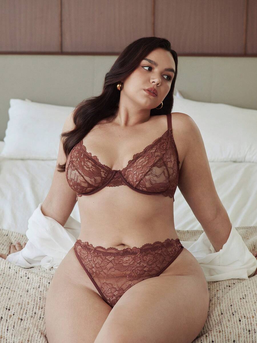 Slumbrini 1 Set Women Plus Size Solid Color Lace Underwire Comfortable Bra Set, Lift - Redwood - View 1