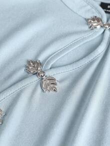 SHEIN Franclia 女款盤扣設計百褶不對稱下擺背心上衣 - 薄荷藍 - 查看 4