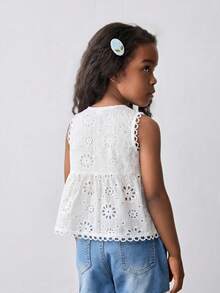 Maija Kids Maija Kids 少女白色休閒圓領花卉飾邊細節背心上衣，夏季無袖女童上衣，少女女童服飾夏季襯衫上衣 - 白色 - 查看 2