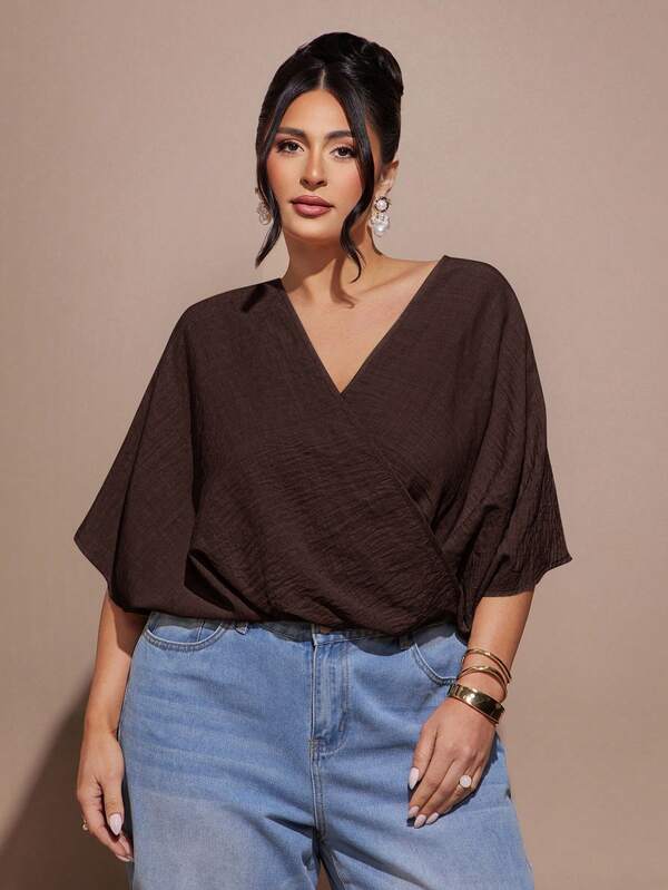 SHEIN BAE Camisa casual holgada de manga media con superposición asimétrica color albaricoque para mujer talla grande