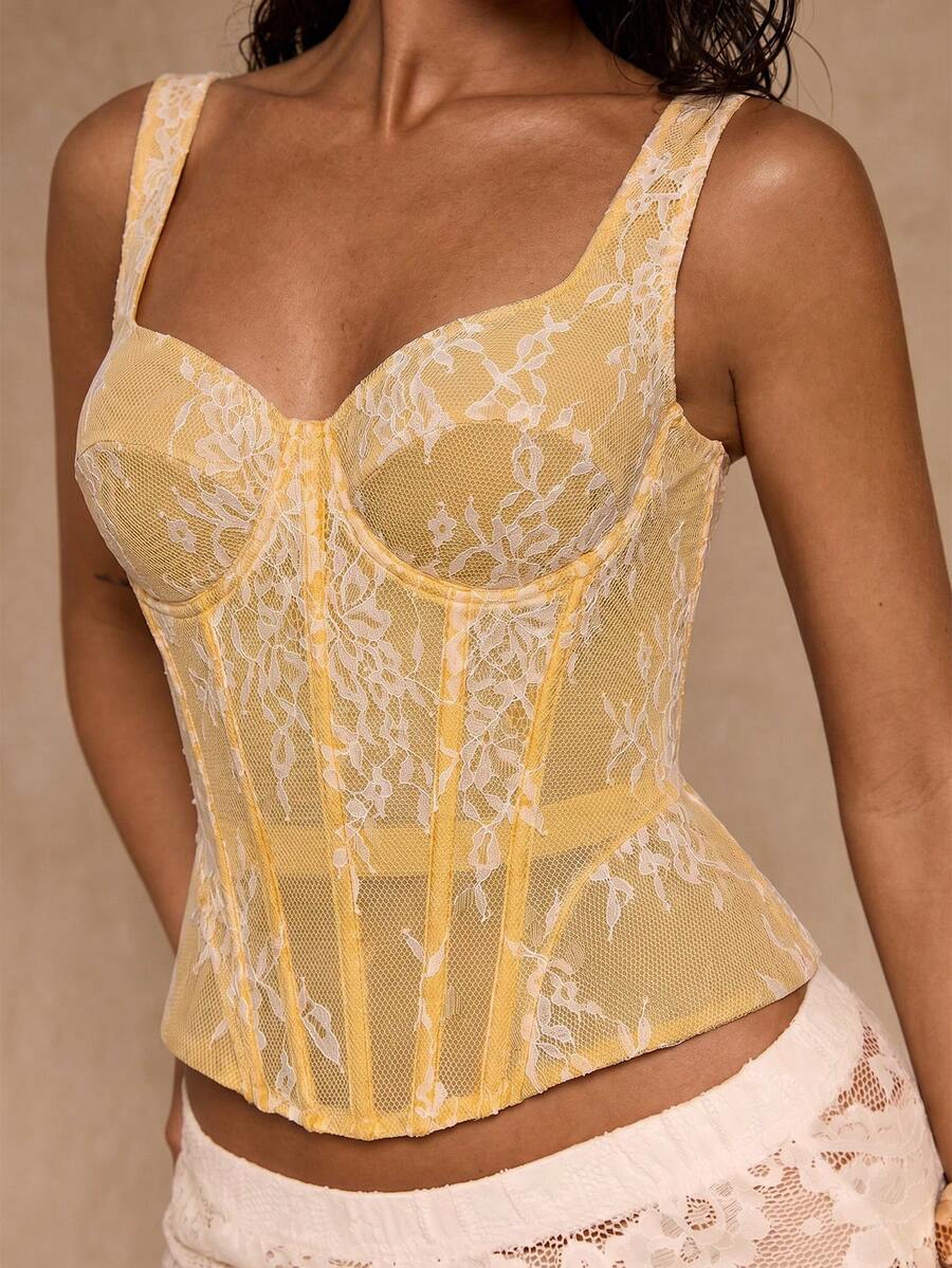 SHEIN Glamour 女款夏季優雅蕾絲交叉細肩帶貼身背心上衣 - 黃色 - 查看 1