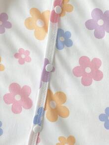 3 peças Enviadas Aleatoriamente 2 peças Macacão com Pés de Manga Comprida com Estampa de Urso Flor e Laço Fofo para Bebé Recém-Nascida Menina 2 peças Conjunto - Multicolorido - Ver 6
