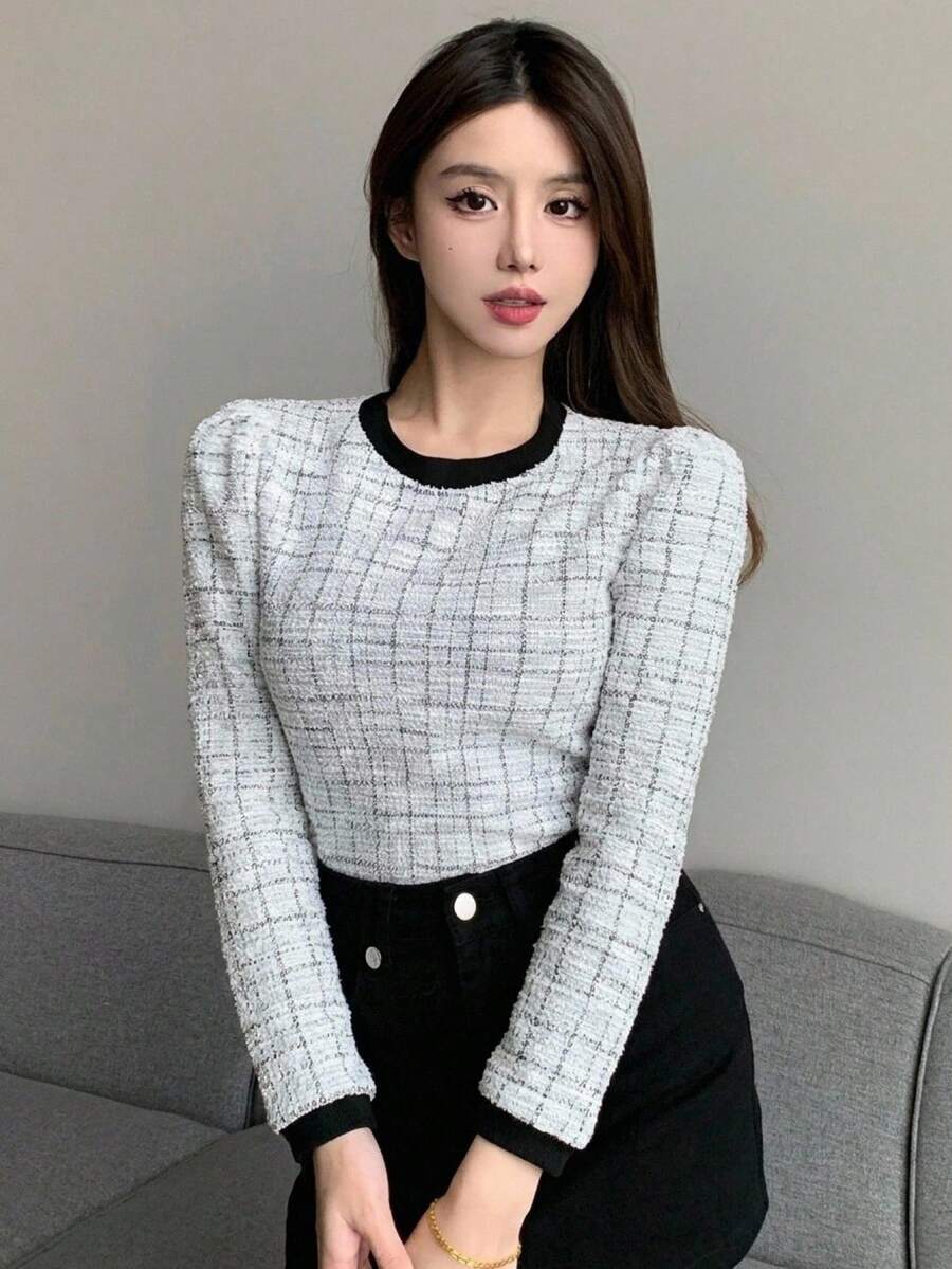 DAZY 春夏圓領黑色對比飾邊長袖修身格紋粗花呢女款T恤 - 灰色 - 查看 1