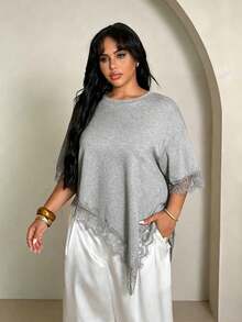 Rustia Plus Size Solid Color Lace Patchwork Round Neck Asymmetric Hem T-Shirt - Grey - View 5