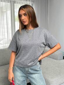 Siren Gaze Women's Minimalist Casual Basic High-Low Hem T-Shirt Everyday Grey Summer - Grey - View 4