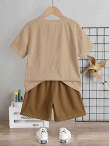 SHEIN Setelan Kasual Sehari-hari Anak Laki-Laki: Kaos Lengan Pendek dan Celana Pendek Warna Blok - MultiWarna - View 3