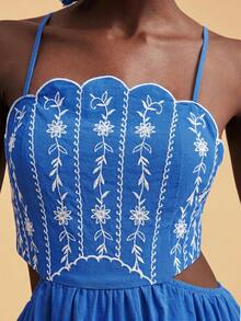 Travachic 花卉刺繡優雅露背度假細肩帶洋裝，夏季洋裝，夏季穿搭，女士夏季洋裝，女士優雅洋裝，女士度假穿搭，沙灘洋裝，白色洋裝，女士休閒洋裝，節慶洋裝 - 寶藍色 - 查看 3