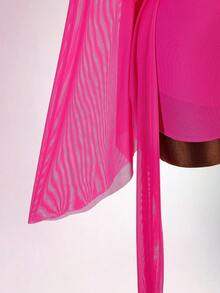 Amplova Gaun Mini Bodycon Pas Badan dengan Nuansa Bumi untuk Liburan Romantis - Hot Pink - View 6