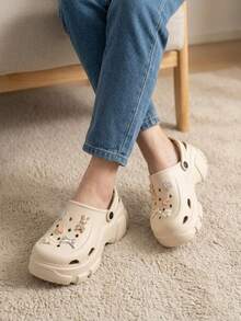 Women Flat Sandals - Beige Claro - View 2