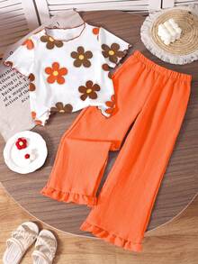 SHEIN Genkimix Kids Bộ quần áo bé gái áo thun ngắn tay họa tiết hoa viền bèo và quần dài màu trơn gấu bèo vân nổi - trái cam - Xem 1