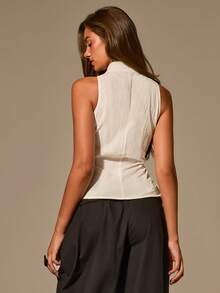 Athîral Women's Casual Chinese Style Sleeveless Button Vest, Summer Fashion, Summer Top, Date & Party - White - View 2