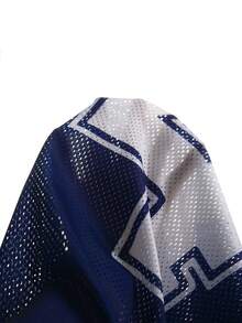 Manfinity EMRG 男式纯色撞色 V 领短袖数字印花休闲篮球球衣款式 T 恤 - 藍色 - 查看 5