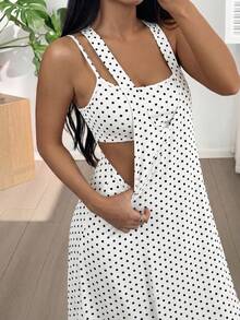 SHEIN EZwear Vestido sin mangas de punto con lunares blancos y negros para mujer, vacaciones, club, playa, verano, sexy, boho - Blanco - Ver 1