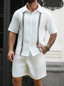 Manfinity CasualCool 男士夏季休闲度假几何织带装饰短袖衬衫和短裤套装 - 白色 - 查看 6
