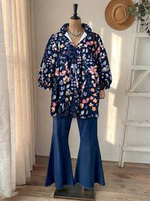 SHEIN CURVE+ 度假風休閒百搭大尺碼露肩藍白花卉圖案挖空領襯衫，夏季度假 - 藏蓝色 - 查看 5