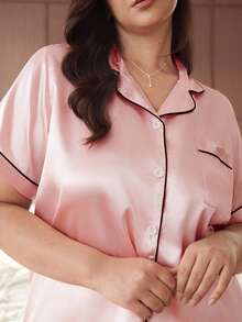 Slumbrini 2 件大码女式缎面短袖翻领上衣，带口袋和蝴蝶结短裤睡衣套装，服装 - 粉色 - 查看 6