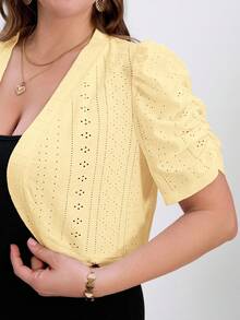 SHEIN Clasi 大尺碼時尚優雅白色蕾絲短版短袖開襟外套，女款春季穿搭，女款辦公室穿搭，女款夏季襯衫，女款夏季襯衫，女款工作襯衫，秋冬商務休閒女裝 - 黃色 - 查看 1