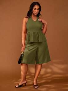 Veslaya Plus Size Solid Color Halter Neck Backless Top And Shorts Casual 2-Piece Set - Army Green - View 9