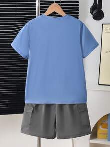 2pcs/Set Boys DREAM Letter Print Short Sleeve Crew Neck Knit T-Shirt & Pocket Cargo Shorts, Spring/Summer Set, Suitable For Summer Outdoor Outings, Comfortable Fabric, Fashionable Fit, New Spring/Summer Style, Suitable For Multiple Seasons And Occasions - Multicolor - View 2