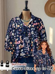 SHEIN CURVE+ 度假風休閒百搭大尺碼露肩藍白花卉圖案挖空領襯衫，夏季度假 - 藏蓝色 - 查看 1
